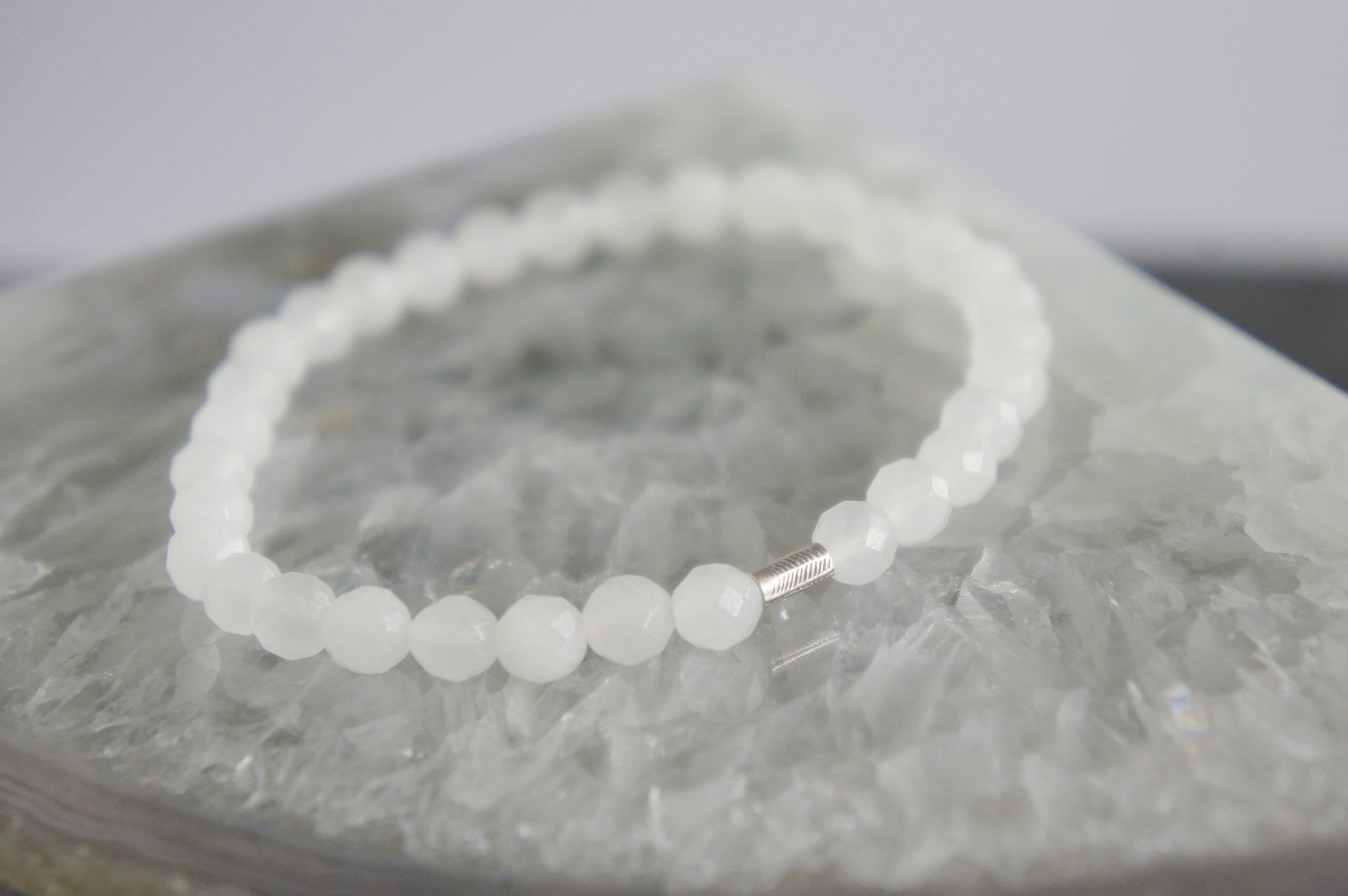 Spirit Feather Snow Quartz Beaded Bracelet