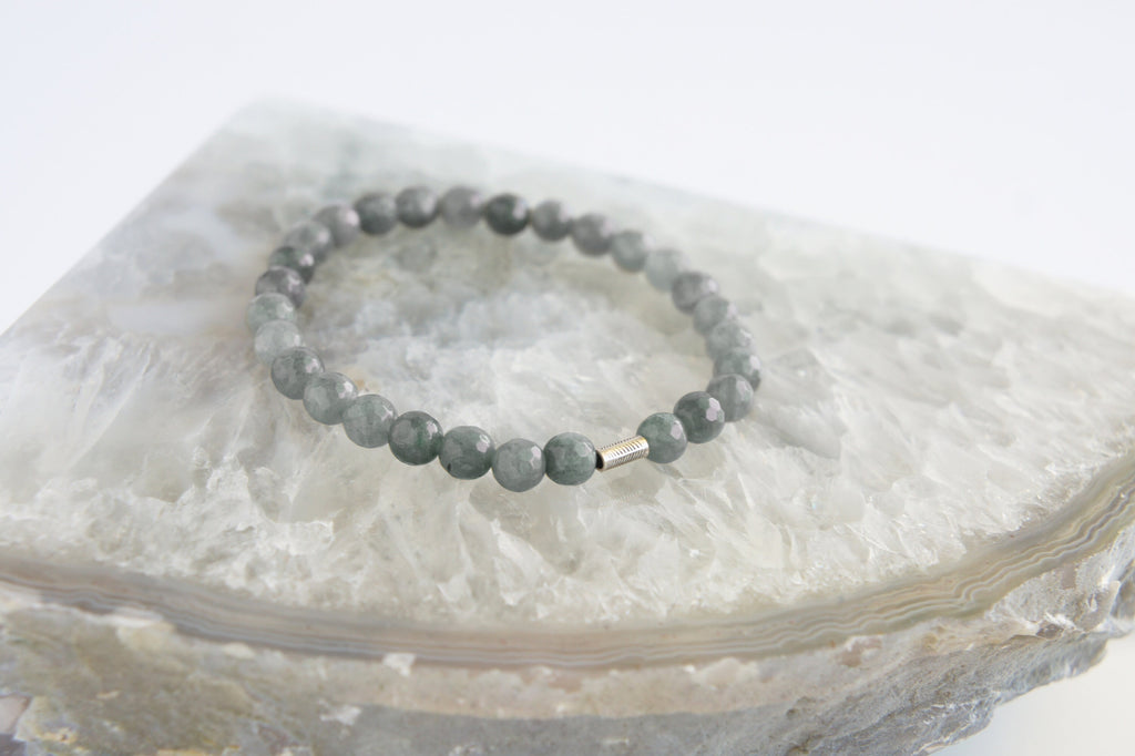 Spirit Feather Labradorite Beaded Bracelet