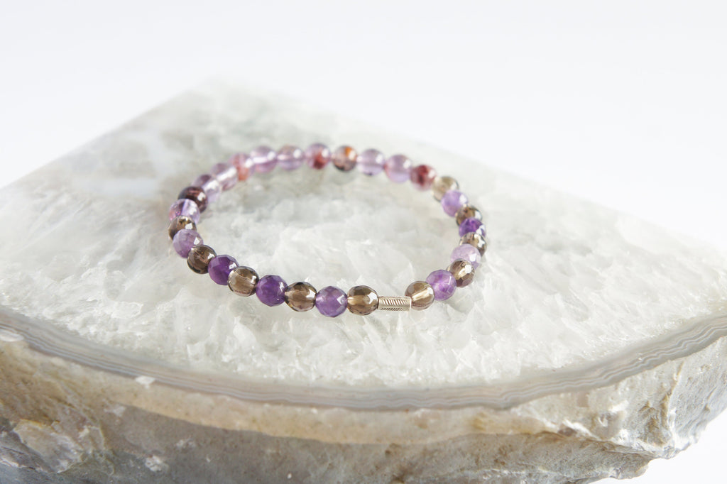 Spirit Feather Super 7 Beaded Bracelet